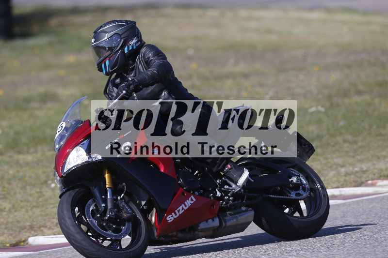 /01 02.04.2026 MAZ ADR/Gruppe gelb Gruppe gruen/35